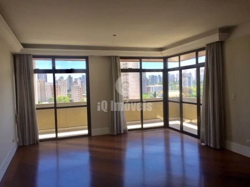 Foto 1 de Apartamento com 4 Quartos à venda, 284m² em Chácara Santo Antônio, São Paulo