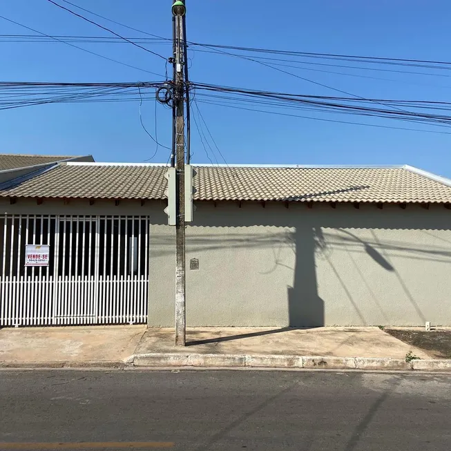 Foto 1 de Casa com 3 Quartos à venda, 120m² em Residencial Itamarati, Cuiabá