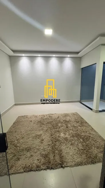 Foto 1 de Casa com 3 Quartos à venda, 250m² em Jardim Europa, Uberlândia