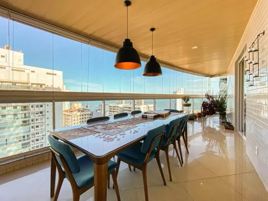 Foto 1 de Apartamento com 4 Quartos à venda, 221m² em Itapuã, Vila Velha