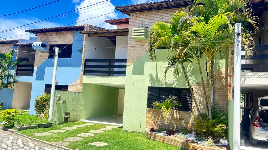 Foto 1 de Casa de Condomínio com 4 Quartos para alugar, 166m² em Emaús, Parnamirim