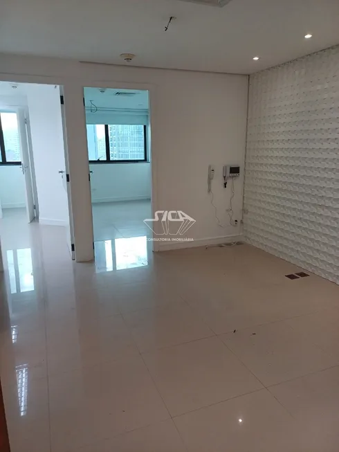 Foto 1 de Sala Comercial para alugar, 42m² em Moema, São Paulo