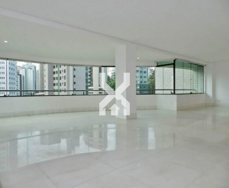 Foto 1 de Apartamento com 4 Quartos à venda, 204m² em Belvedere, Belo Horizonte