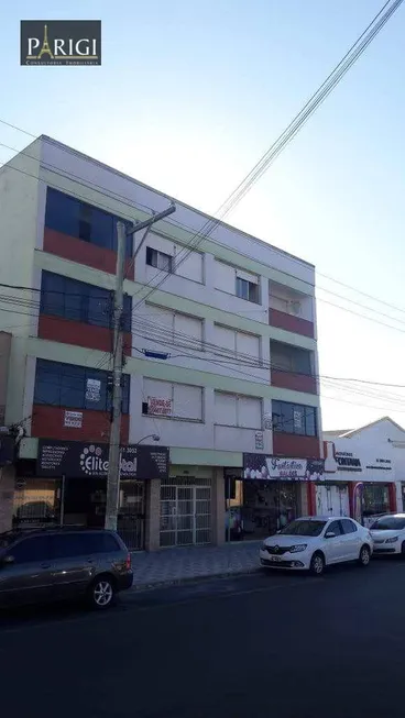 Foto 1 de Apartamento com 3 Quartos à venda, 100m² em Centro, Tramandaí