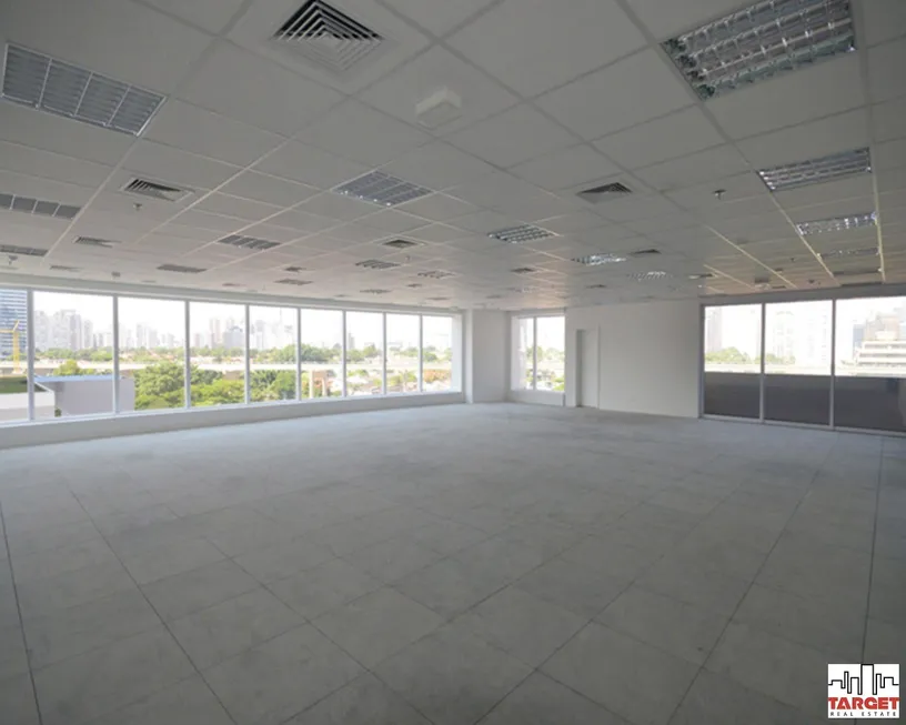 Foto 1 de Prédio Comercial para alugar, 860m² em Cidade Monções, São Paulo