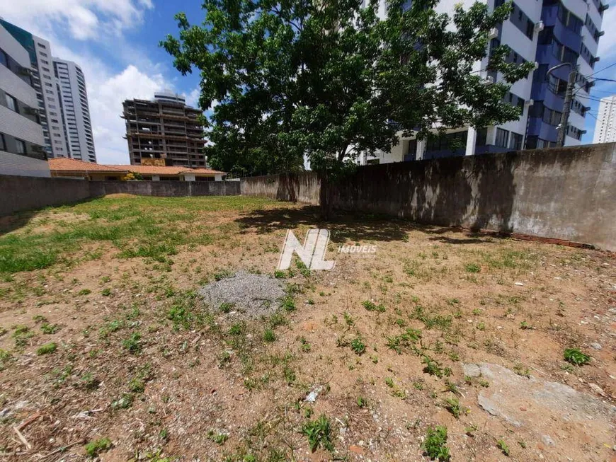 Foto 1 de Lote/Terreno à venda, 480m² em Lagoa Nova, Natal