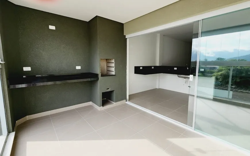 Foto 1 de Apartamento com 3 Quartos à venda, 125m² em Centro, Ubatuba