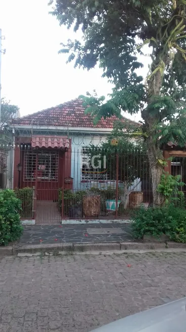 Foto 1 de Casa com 2 Quartos à venda, 69m² em Partenon, Porto Alegre