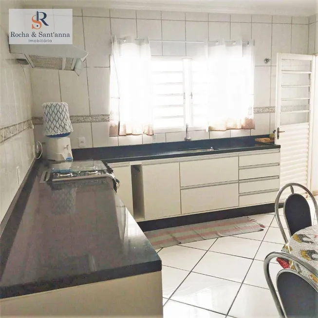 Foto 1 de Casa com 3 Quartos à venda, 154m² em Jardim Tancredo Neves, Indaiatuba