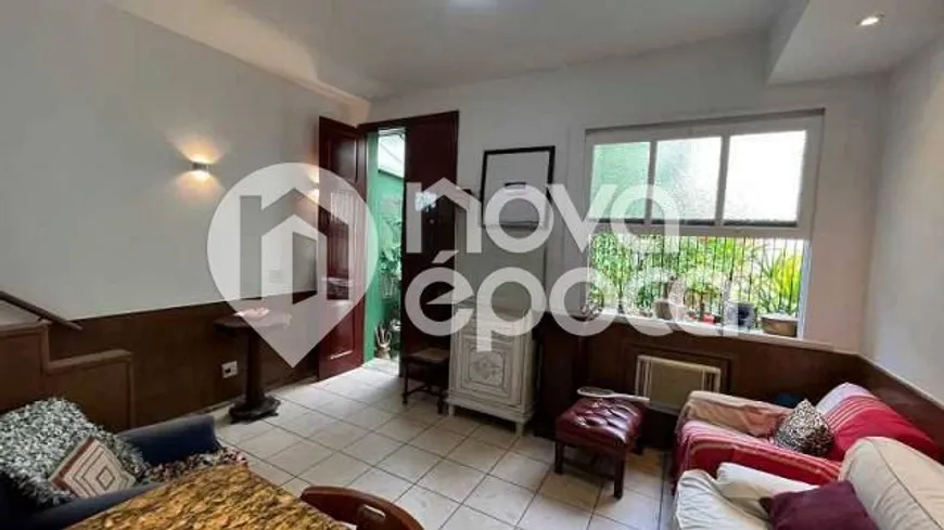 Foto 1 de  com 4 Quartos à venda, 89m² em Humaitá, Rio de Janeiro