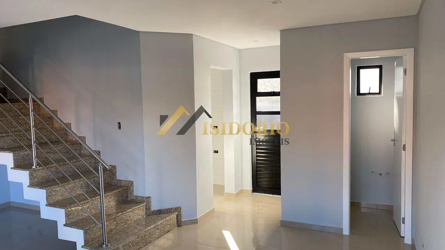 Foto 1 de Sobrado com 3 Quartos à venda, 94m² em Santa Terezinha, Colombo