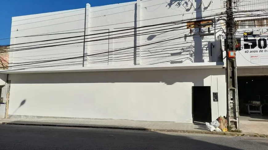 Foto 1 de Ponto Comercial para venda ou aluguel, 900m² em Alecrim, Natal