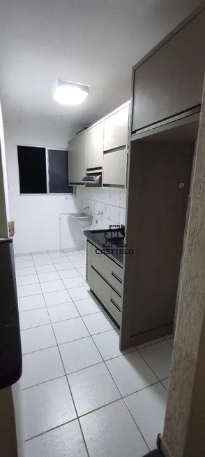 Foto 1 de Apartamento com 2 Quartos à venda, 49m² em Jardim Montecatini, Londrina