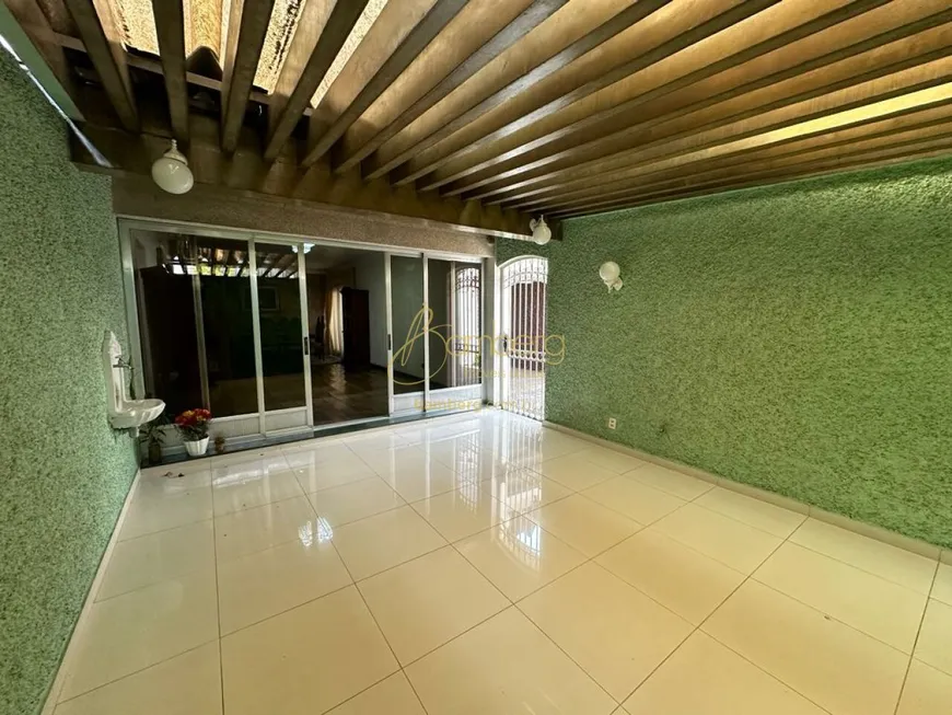 Foto 1 de Casa com 3 Quartos à venda, 188m² em Granja Julieta, São Paulo