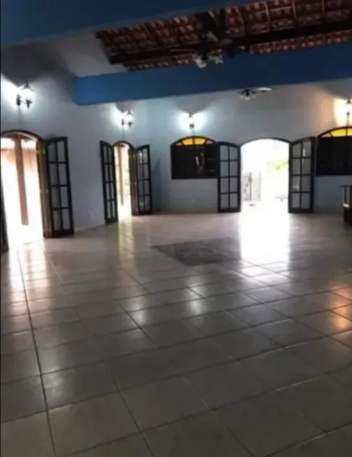 Foto 1 de Casa de Condomínio com 1 Quarto para alugar, 300m² em Jardim Atlantico Leste Itaipuacu, Maricá