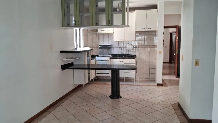 Foto 1 de Apartamento com 2 Quartos à venda, 66m² em Jurerê, Florianópolis