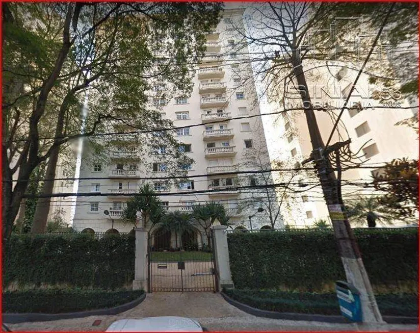 Foto 1 de Apartamento com 3 Quartos à venda, 135m² em Vila Uberabinha, São Paulo