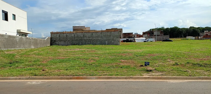 Foto 1 de Lote/Terreno à venda, 422m² em Jardins Franca, Goiânia