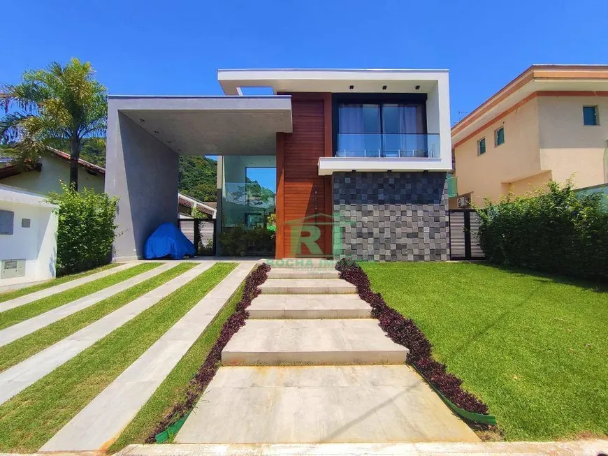 Foto 1 de Casa de Condomínio com 4 Quartos à venda, 300m² em Balneário Praia do Pernambuco, Guarujá