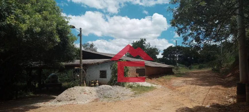 Foto 1 de Fazenda/Sítio à venda, 4500m² em Chácaras Manao, Mairinque