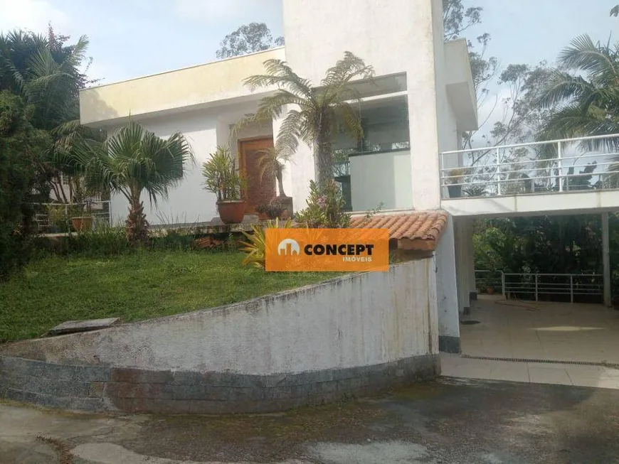 Foto 1 de Casa de Condomínio com 3 Quartos à venda, 220m² em Ipelândia, Suzano