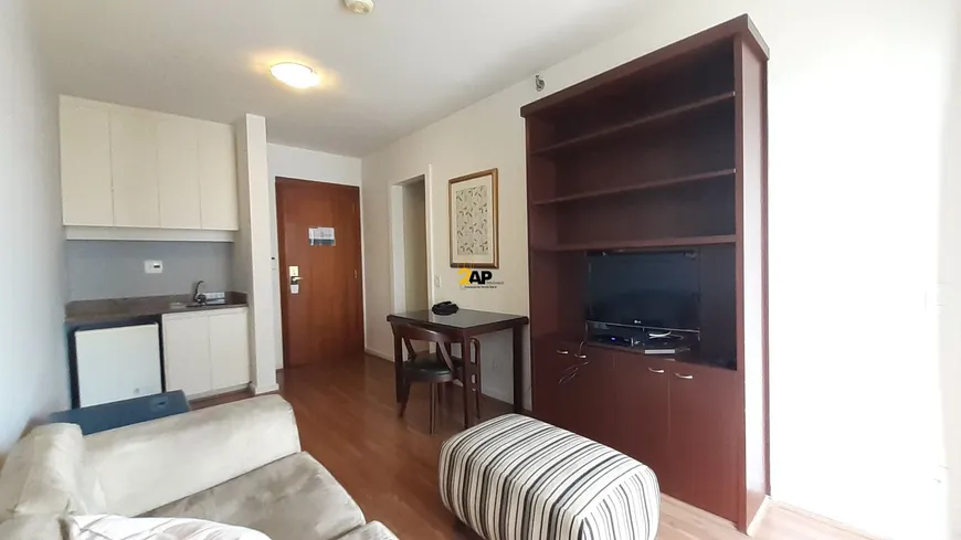 Foto 1 de Apartamento com 1 Quarto para alugar, 35m² em Itaim Bibi, São Paulo