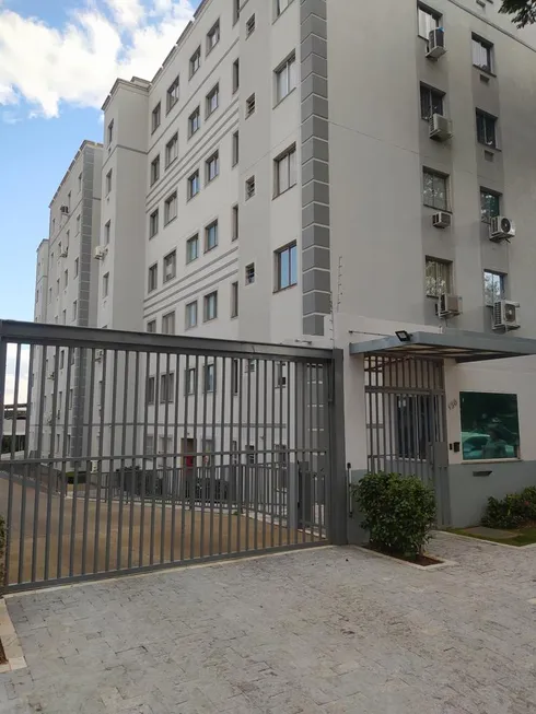 Foto 1 de Apartamento com 2 Quartos à venda, 46m² em Zona 08, Maringá