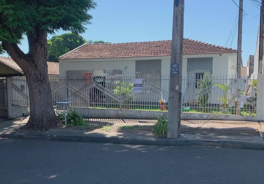 Foto 1 de Casa com 3 Quartos à venda, 130m² em Vila Morangueira, Maringá