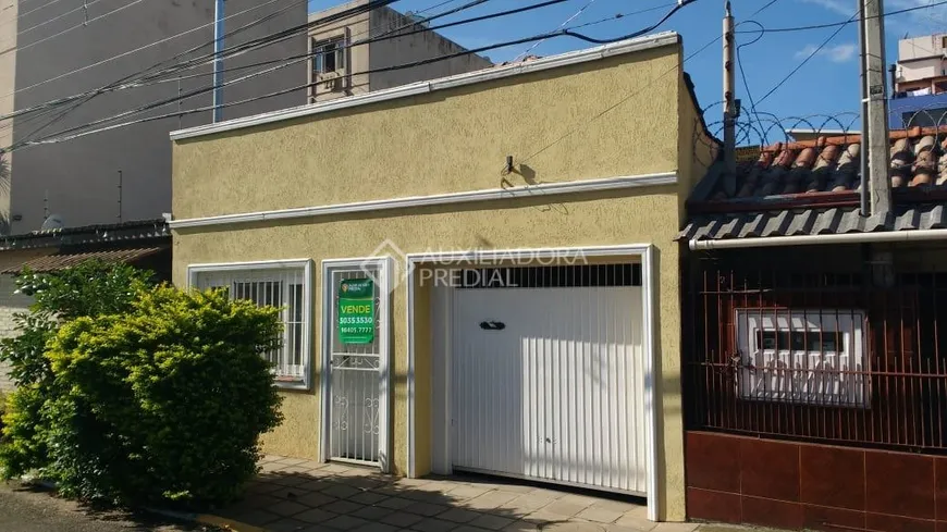 Foto 1 de Casa com 2 Quartos à venda, 133m² em Centro, São Leopoldo