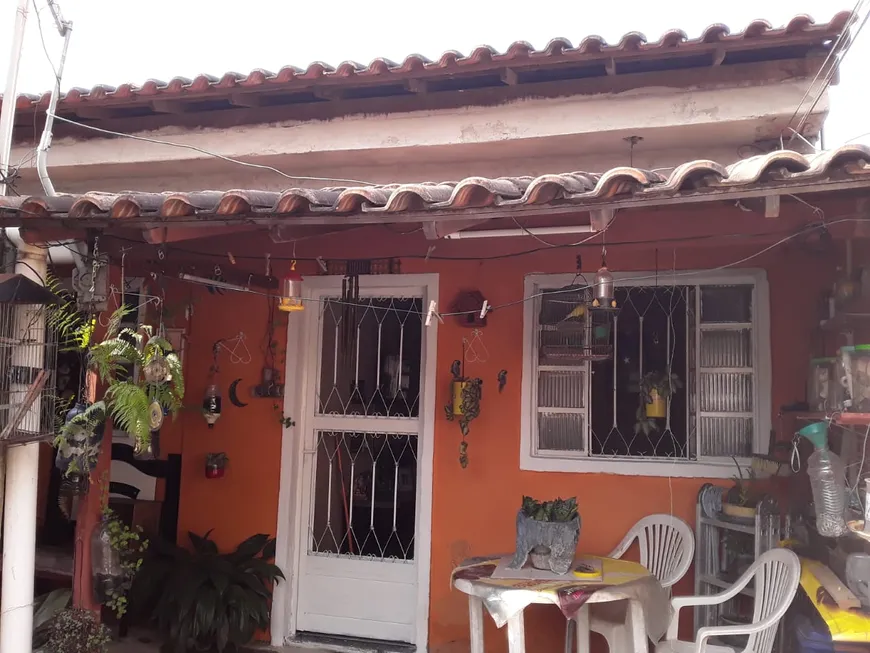 Foto 1 de Casa com 2 Quartos à venda, 70m² em Jardim Catarina, São Gonçalo