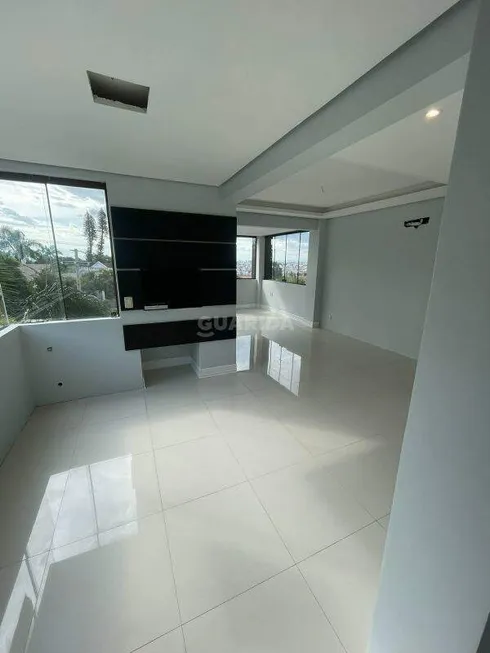 Foto 1 de Apartamento com 2 Quartos para alugar, 110m² em Menino Deus, Porto Alegre