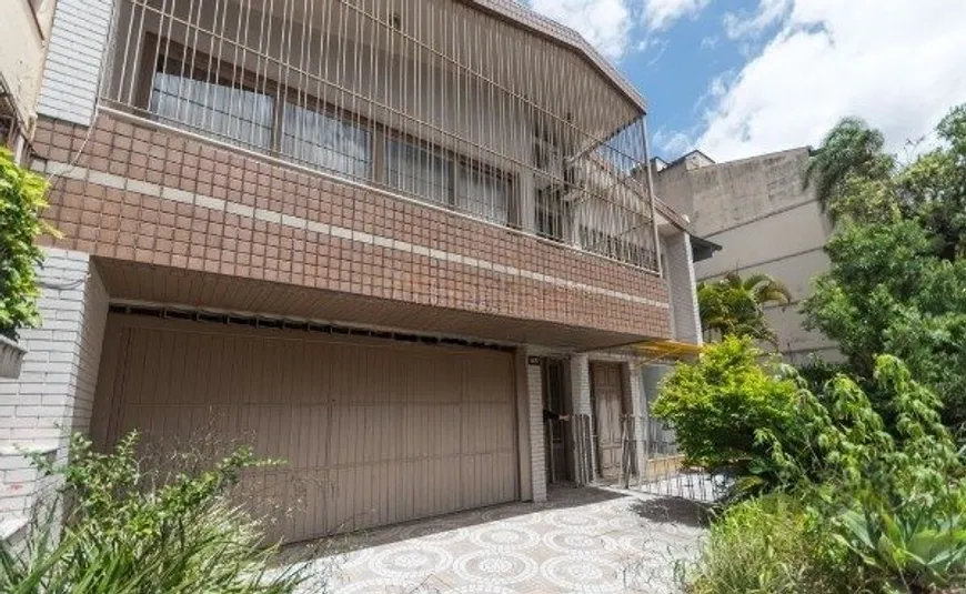 Foto 1 de Casa com 4 Quartos à venda, 430m² em Petrópolis, Porto Alegre