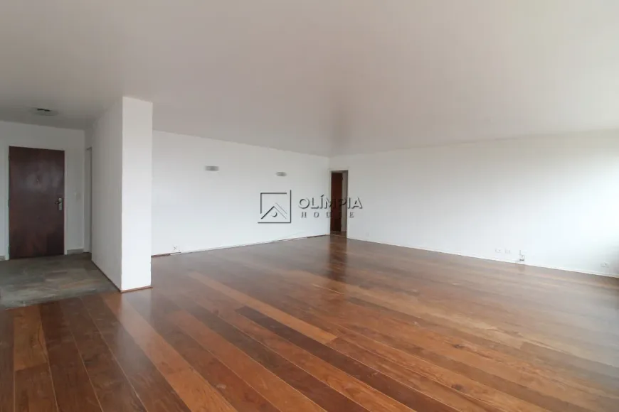 Foto 1 de Apartamento com 4 Quartos para alugar, 240m² em Perdizes, São Paulo