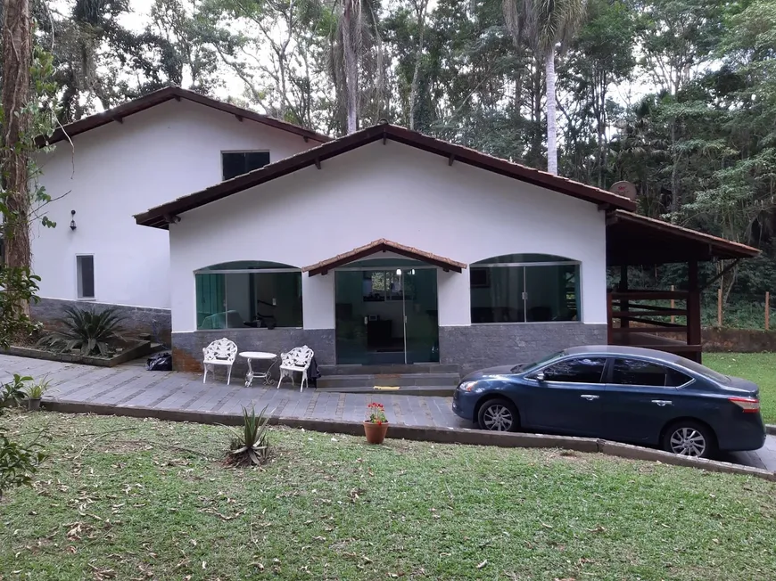 Foto 1 de Casa com 3 Quartos à venda, 450m² em Jardim Dos Ipês, Embu das Artes