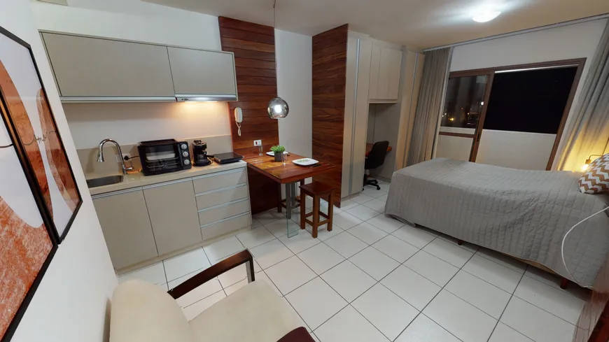 Foto 1 de Apartamento com 1 Quarto à venda, 27m² em Centro, Curitiba
