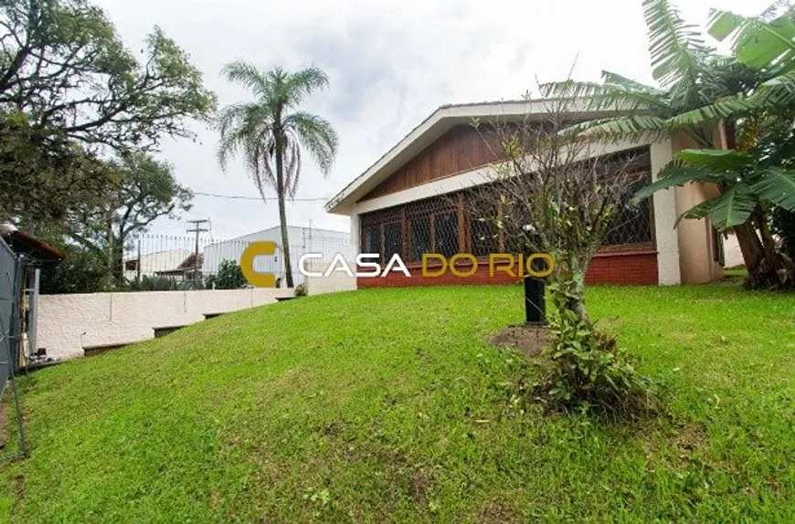 Foto 1 de Casa com 3 Quartos à venda, 217m² em Vila Assunção, Porto Alegre