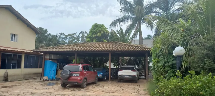 Foto 1 de Casa com 4 Quartos à venda, 2500m² em Park Way , Brasília