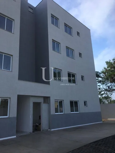 Foto 1 de Apartamento com 2 Quartos à venda, 50m² em Custódio Pereira, Uberlândia