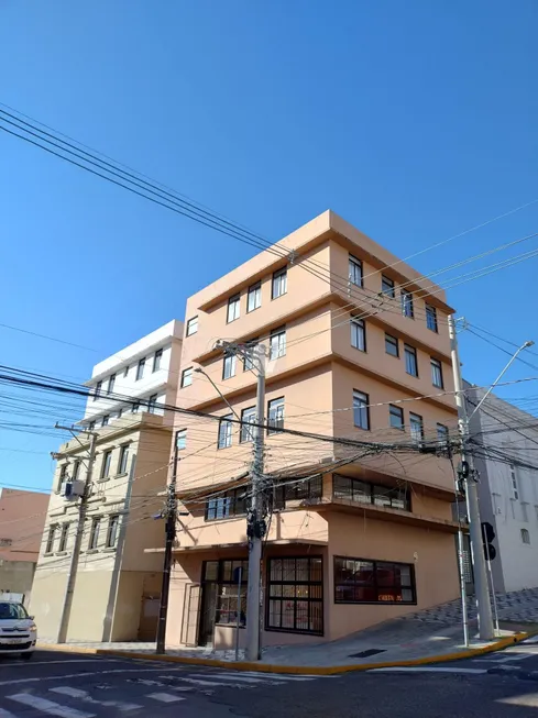 Foto 1 de Apartamento com 1 Quarto para venda ou aluguel, 47m² em Centro, Santa Maria