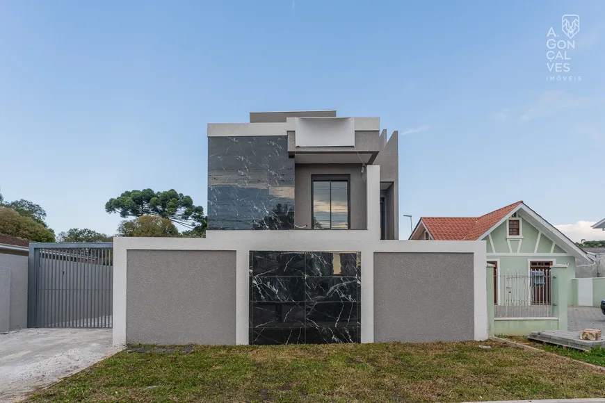 Foto 1 de Casa de Condomínio com 3 Quartos à venda, 142m² em Campo Comprido, Curitiba