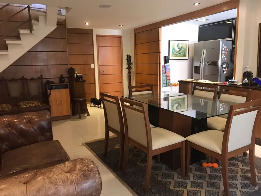 Foto 1 de Cobertura com 3 Quartos à venda, 184m² em Itacoatiara, Niterói