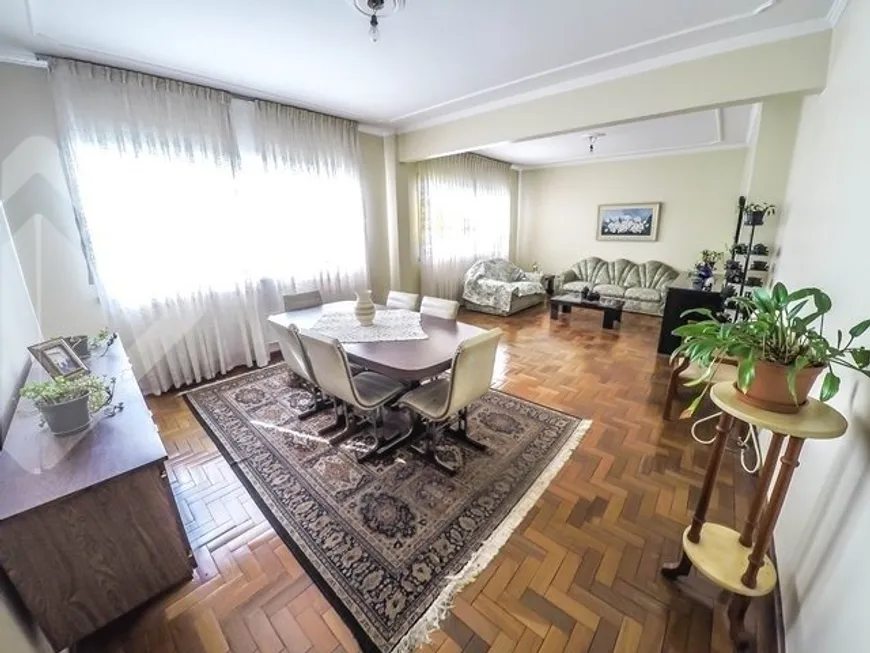 Foto 1 de Apartamento com 3 Quartos à venda, 136m² em Santana, Porto Alegre