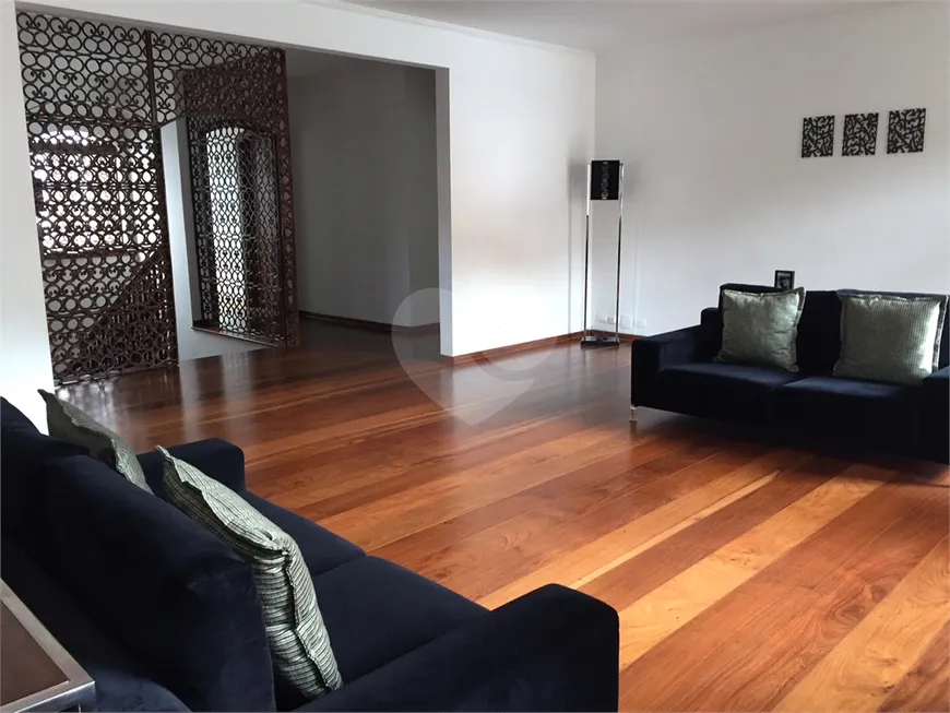 Foto 1 de Casa com 4 Quartos à venda, 600m² em Cidade Jardim, São Paulo