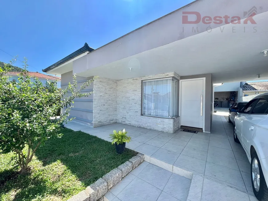 Foto 1 de Casa com 3 Quartos à venda, 228m² em Vendaval, Biguaçu