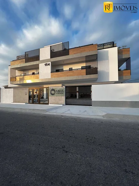 Foto 1 de Apartamento com 2 Quartos à venda, 95m² em Parque Burle, Cabo Frio