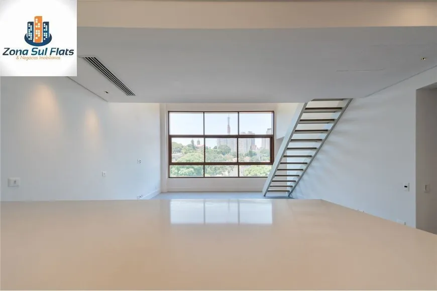 Foto 1 de Apartamento com 2 Quartos à venda, 130m² em Jardim Das Bandeiras, São Paulo