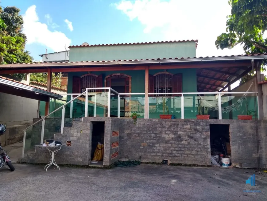 Foto 1 de Casa com 3 Quartos à venda, 180m² em São Benedito, Santa Luzia