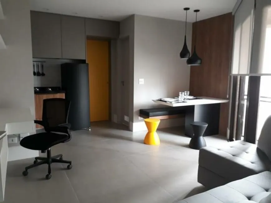 Foto 1 de Flat com 1 Quarto à venda, 42m² em Moema, São Paulo