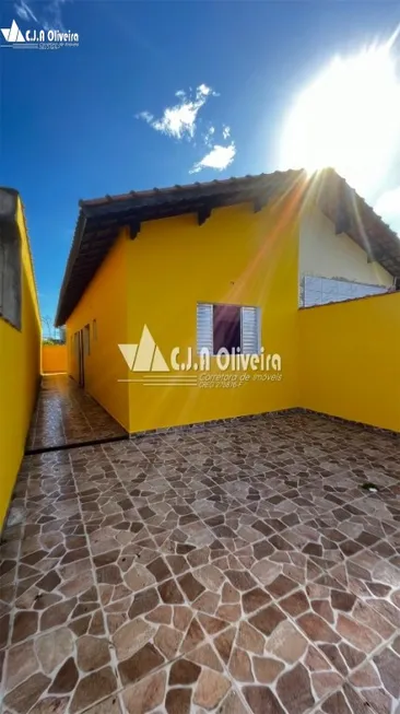 Foto 1 de Casa com 2 Quartos à venda, 63m² em Vila Atlântica, Mongaguá