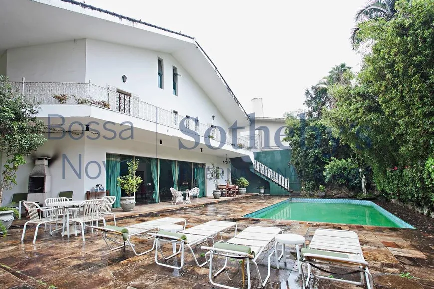 Foto 1 de Casa com 4 Quartos para venda ou aluguel, 1000m² em Morumbi, São Paulo